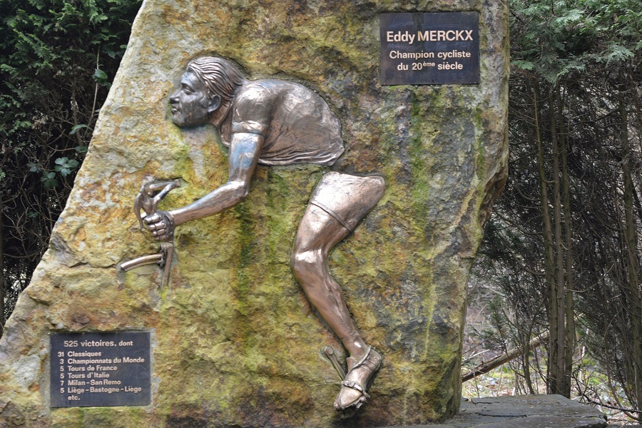 Denkmal zu Ehren von Eddy Merckx