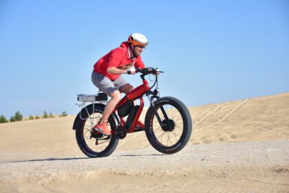 Schnelle E-Bikes mit Mopedzulassung – was man beachten sollte