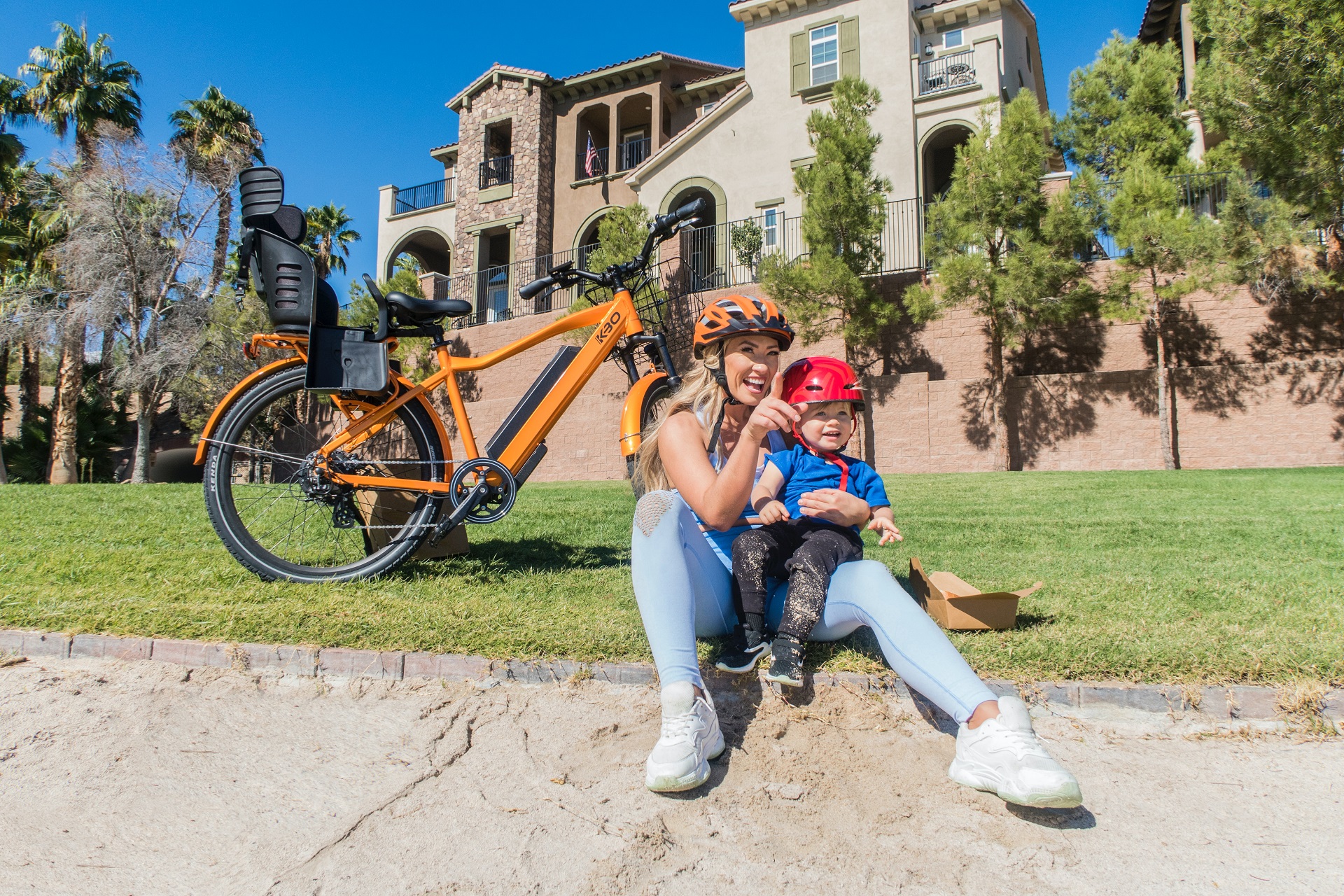 Kissen Fahrrad Rücksitz Kinder,Ergonomischer Kinder Fahrradsitz Hinten,Baby  Sicherheitssattel,Mit Sicherheitsgurt und Pedalen für Kinder Unter 30 Kg :  : Baby
