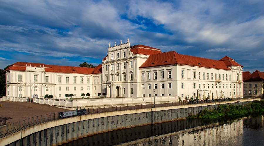 Schloss Oranieburg