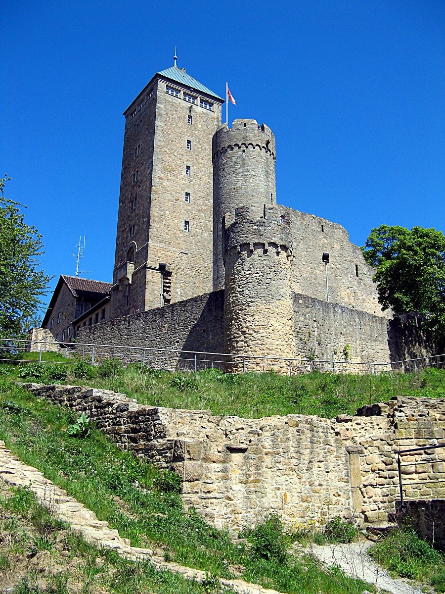 Starkenburg auf dem Schlossberg über Heppenheim