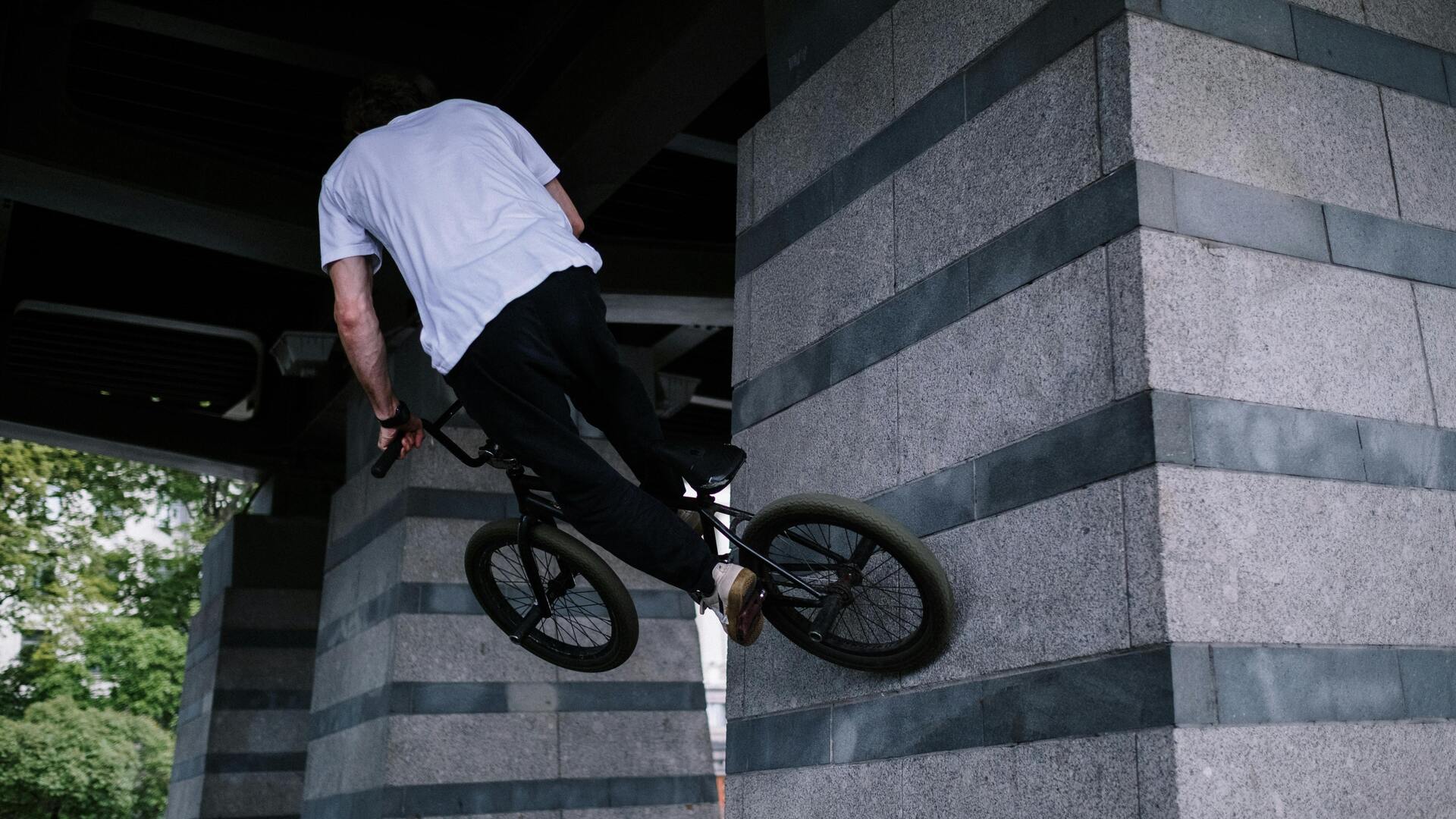 Wallride BMX